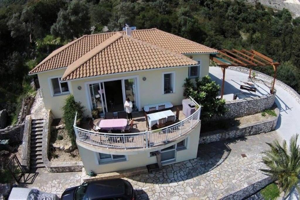 Villa Sunrise With Stunning Views And Private Pool Katokhórion المظهر الخارجي الصورة