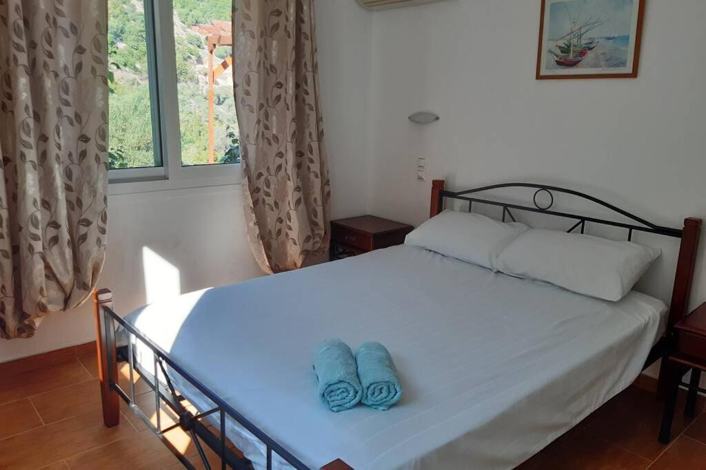 Villa Sunrise With Stunning Views And Private Pool Katokhórion المظهر الخارجي الصورة
